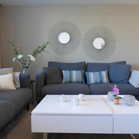 Апартаменти Selecta Roof Pool 3 Естепона