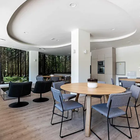 Selecta Roof Pool 3 Апартаменти