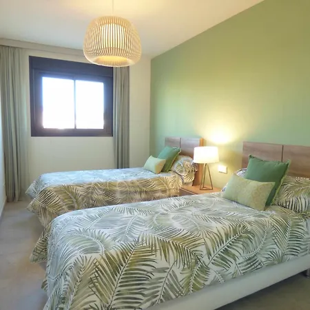 Apartment Selecta Roof Pool 3 *